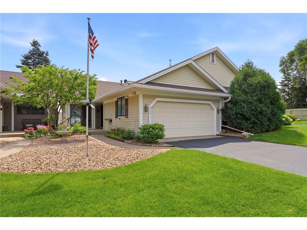 2003 28th Avenue NW #103 New Brighton MN 55112 7108050 image1