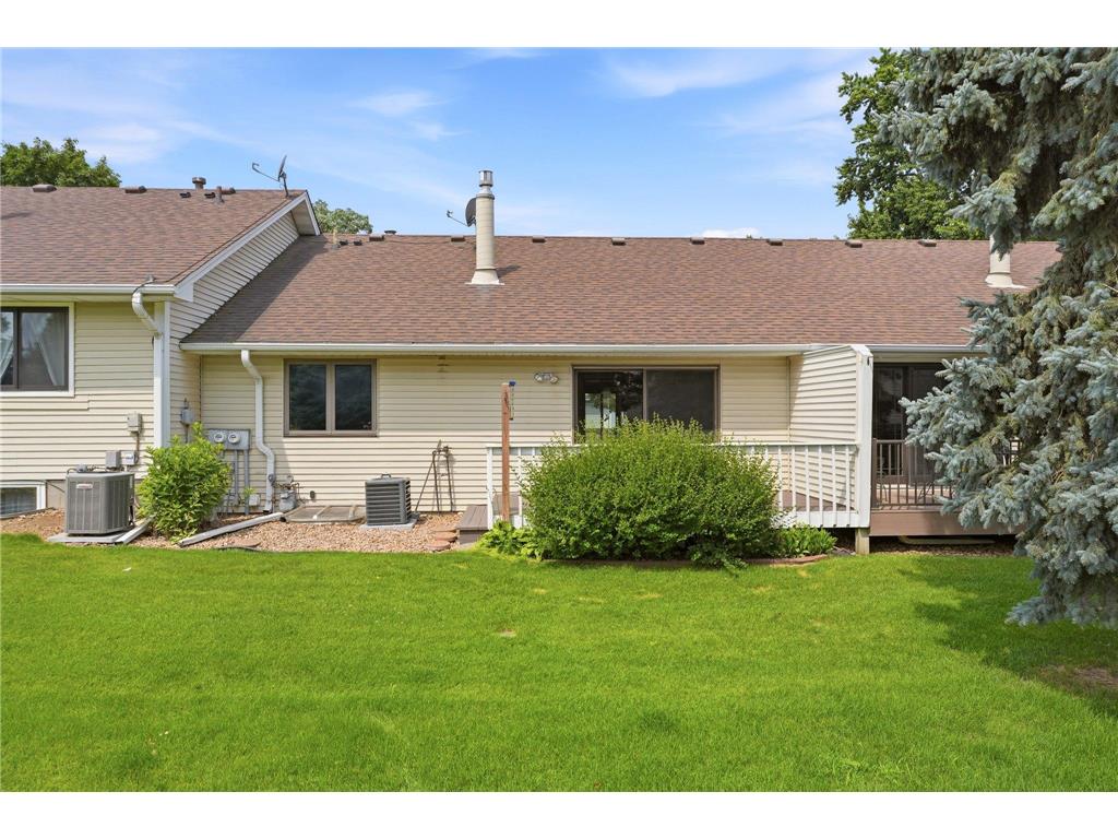 2003 28th Avenue NW #103 New Brighton MN 55112 7108050 image22