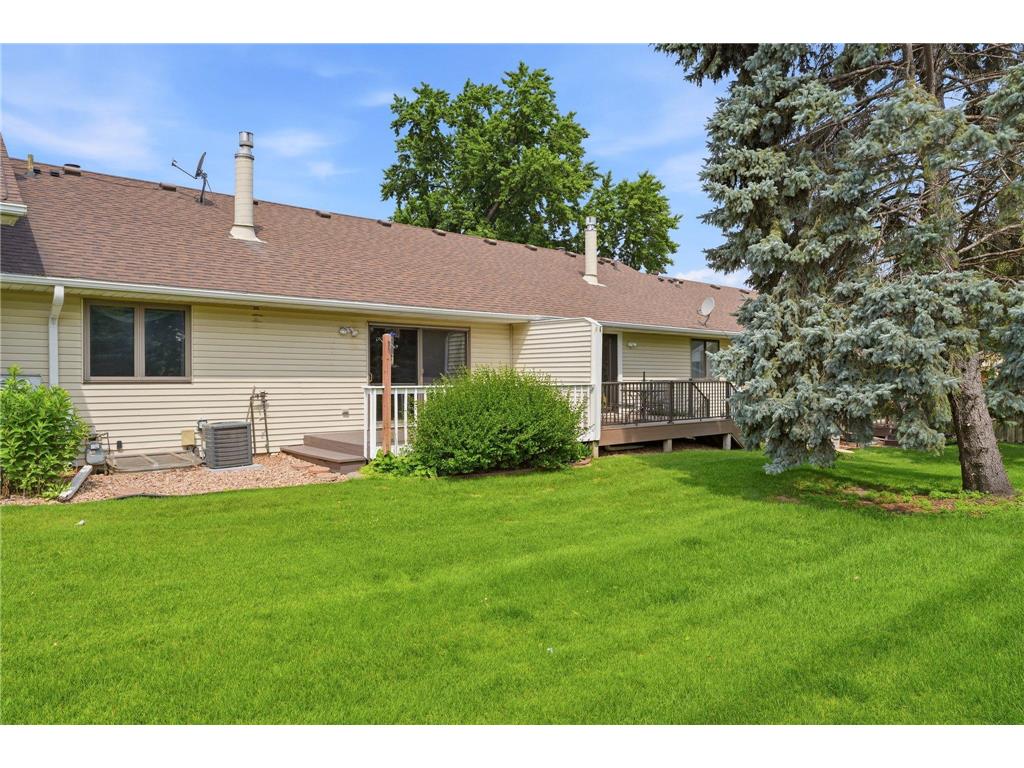 2003 28th Avenue NW #103 New Brighton MN 55112 7108050 image6