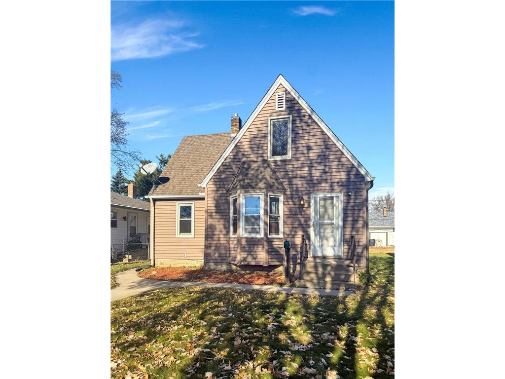 2003 Cottage Avenue E Saint Paul MN 55119 6820498 image1