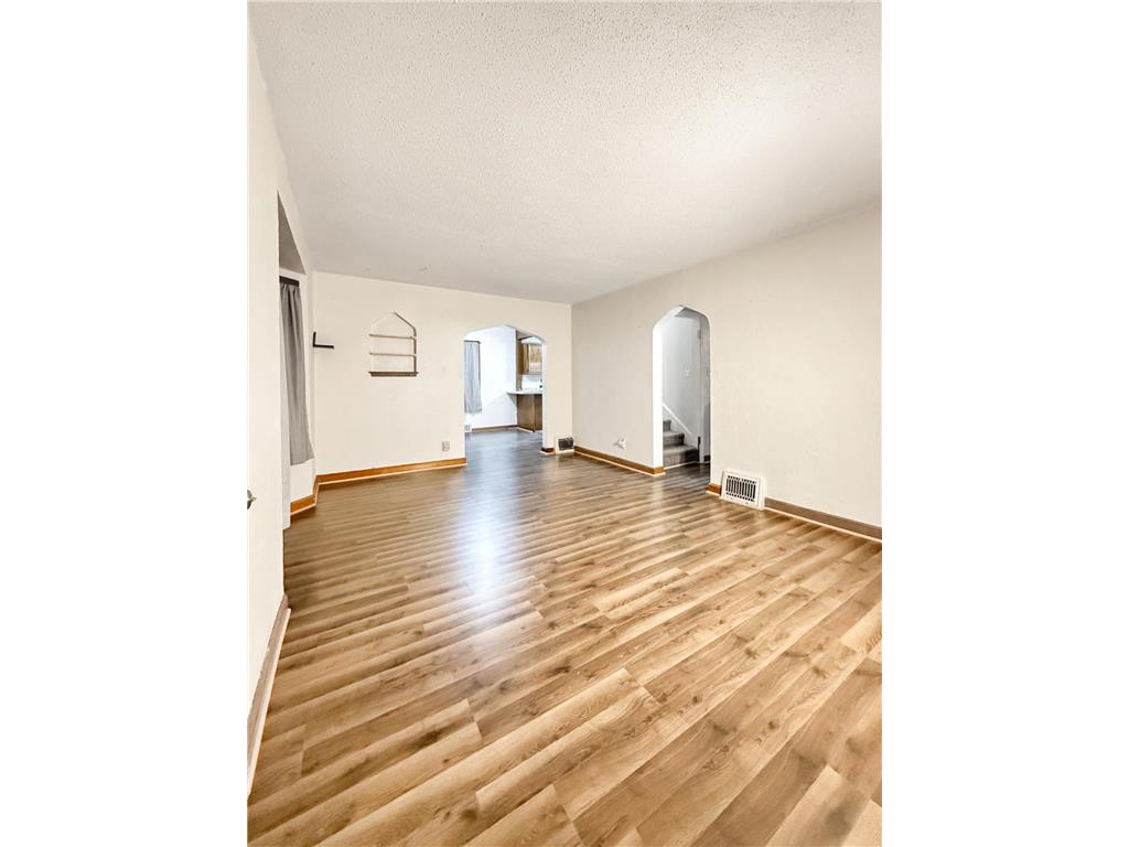 2003 Cottage Avenue E Saint Paul MN 55119 6820498 image2