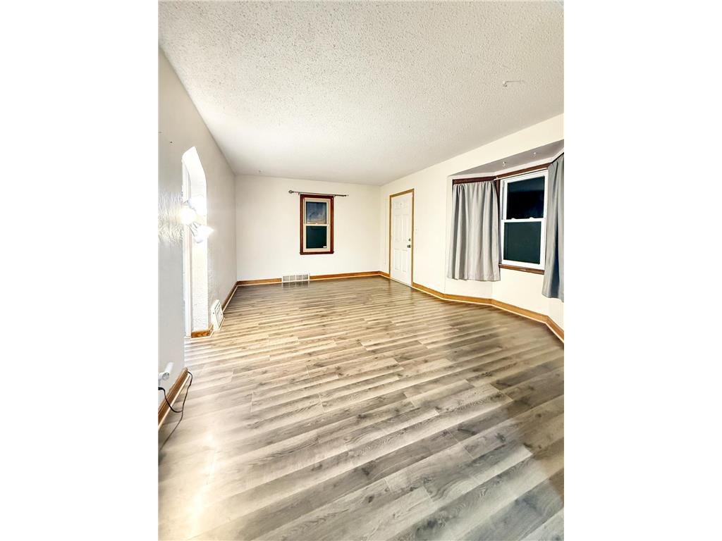 2003 Cottage Avenue E Saint Paul MN 55119 6820498 image3