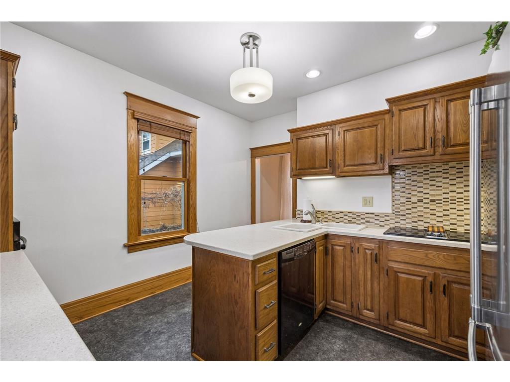 2003 Goodrich Avenue Saint Paul MN 55105 7049148 image12