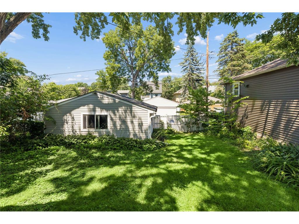 2003 Goodrich Avenue Saint Paul MN 55105 7049148 image29