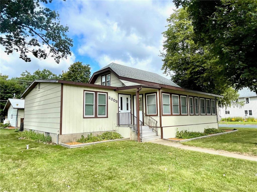 2003 S Broadway Street Menomonie WI 54751 6785732 image1