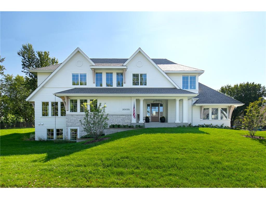 20035 Lakeview Avenue Deephaven MN 55331 - Lake Minnetonka 6365661 image1