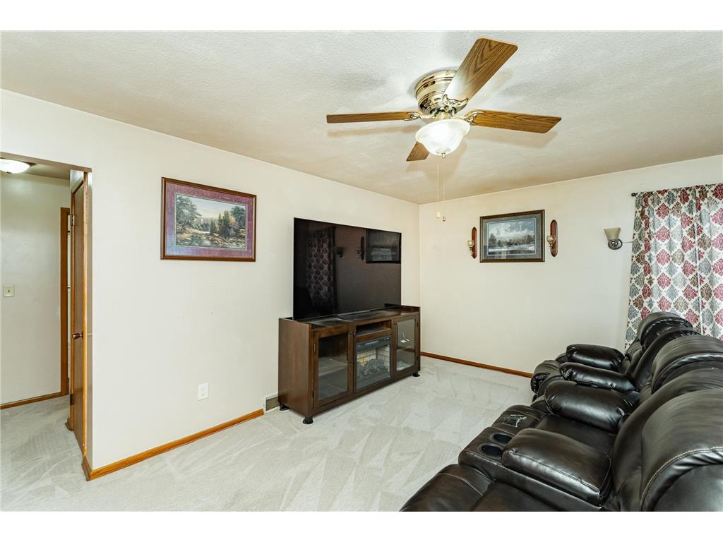 2004 18th Street NW Rochester MN 55901 7025500 image7