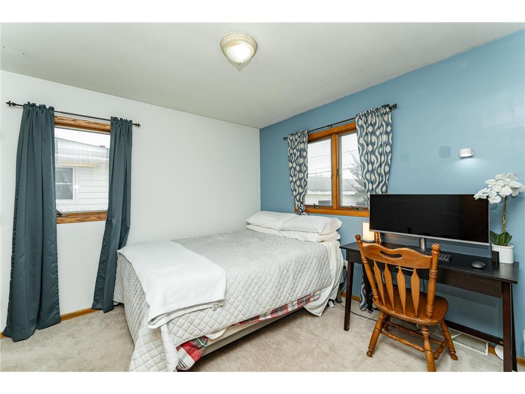 2004 18th Street NW Rochester MN 55901 7025500 image9