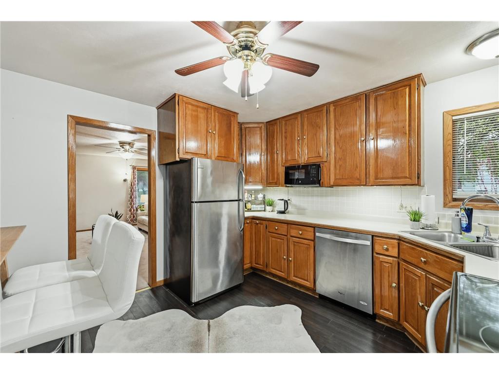2004 18th Street NW Rochester MN 55901 7063165 image3