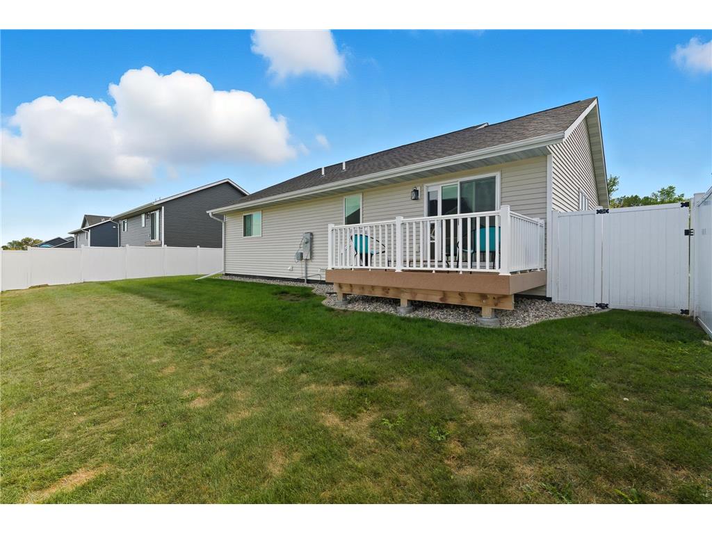 2004 Bluestem Drive Mankato MN 56001 7071338 image19