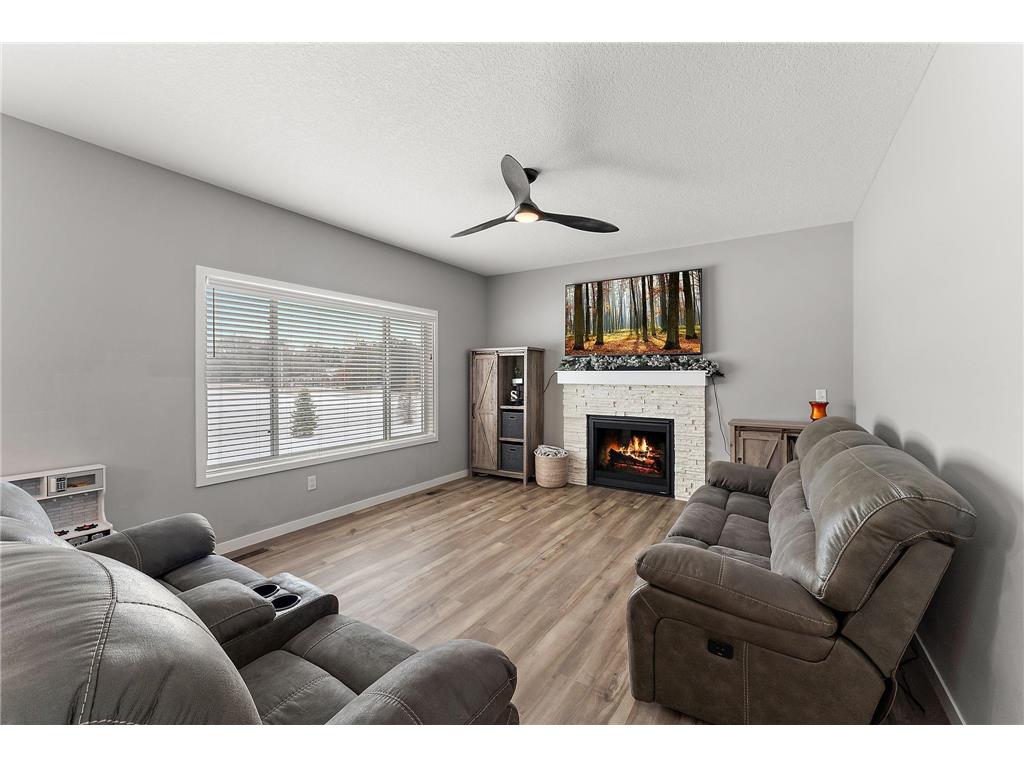 20044 Killdeer Street NW Oak Grove MN 55011 7005396 image15