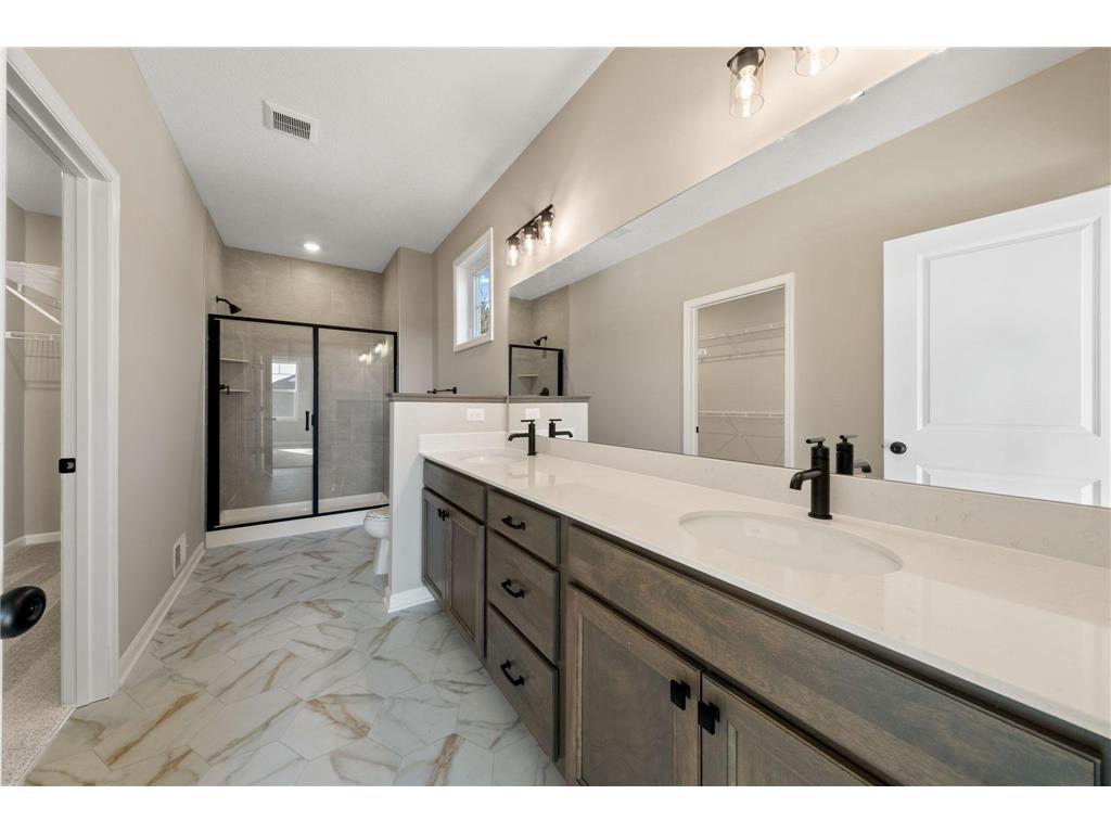 20045 Glarus Lane Lakeville MN 55044 7075758 image42