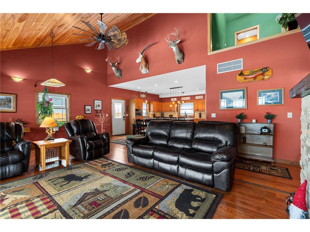 2005 1/2 Street Crystal Lake Twp WI 54826 - Staples Lake 7102516 image8