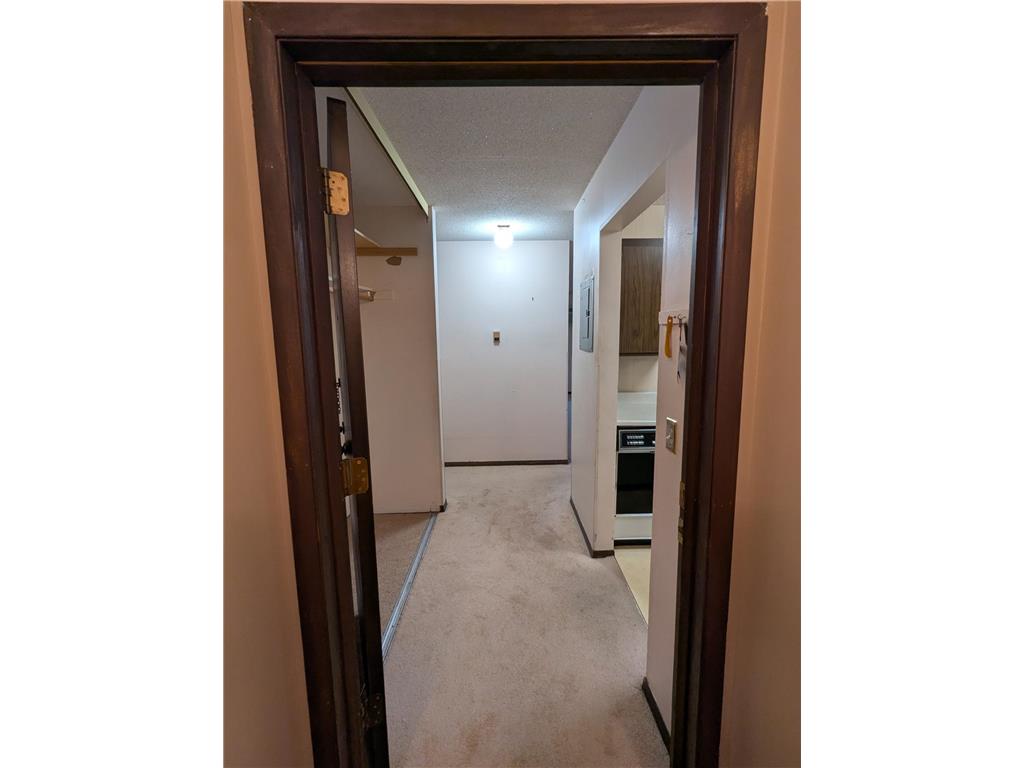 2005 122nd #A14 Burnsville MN 55337 7008910 image16