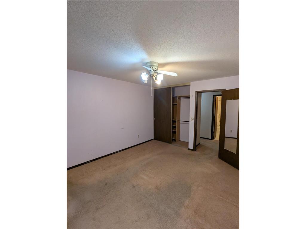 2005 122nd #A14 Burnsville MN 55337 7008910 image24