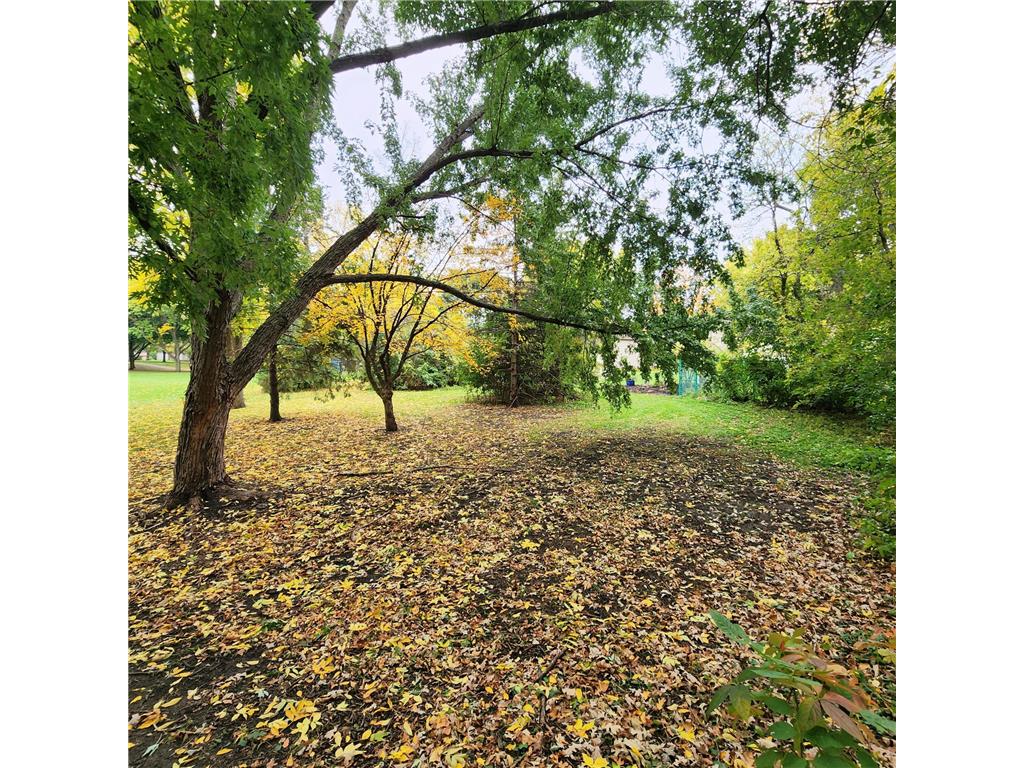 2005 122nd #A14 Burnsville MN 55337 7008910 image49