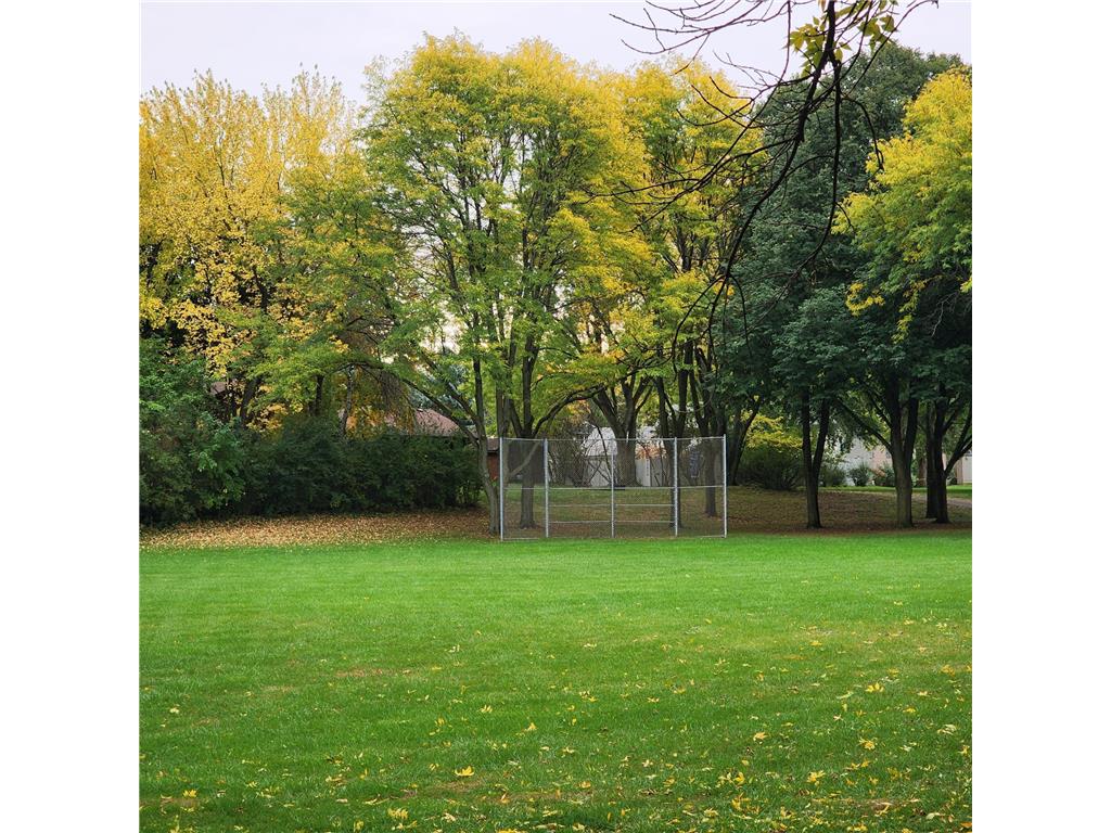 2005 122nd #A14 Burnsville MN 55337 7008910 image53