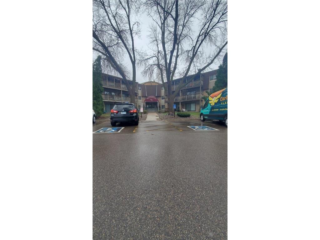 2005 122nd Street E #A19 Burnsville MN 55337 6327911 image1