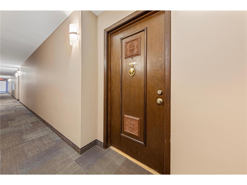 2005 E 122nd Street #A11 Burnsville MN 55337 7073637 image20