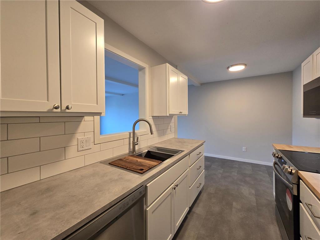 2005 E 122nd Street #A23 Burnsville MN 55337 6803292 image2