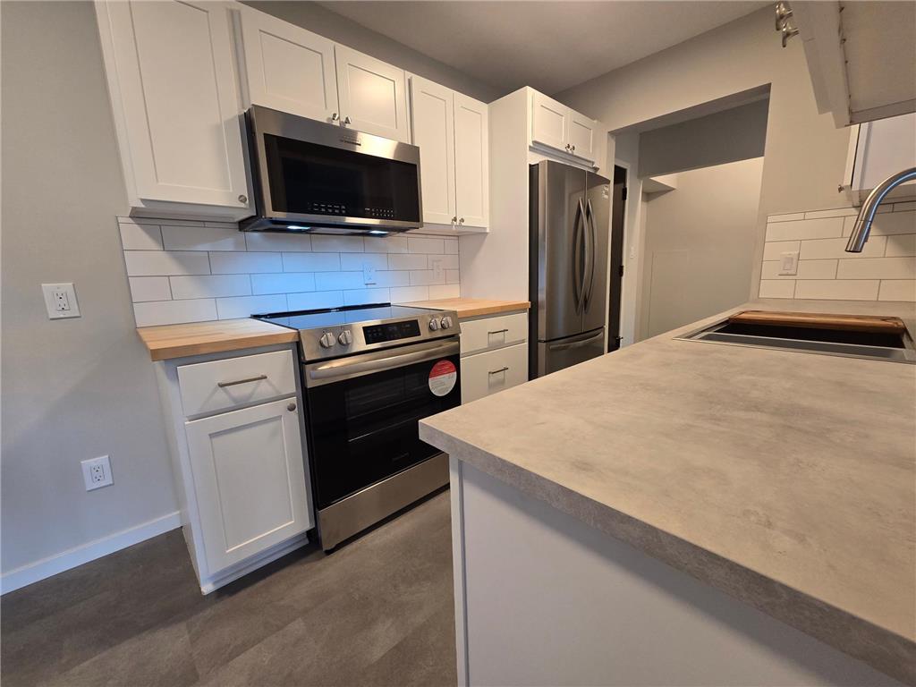 2005 E 122nd Street #A23 Burnsville MN 55337 6803292 image4