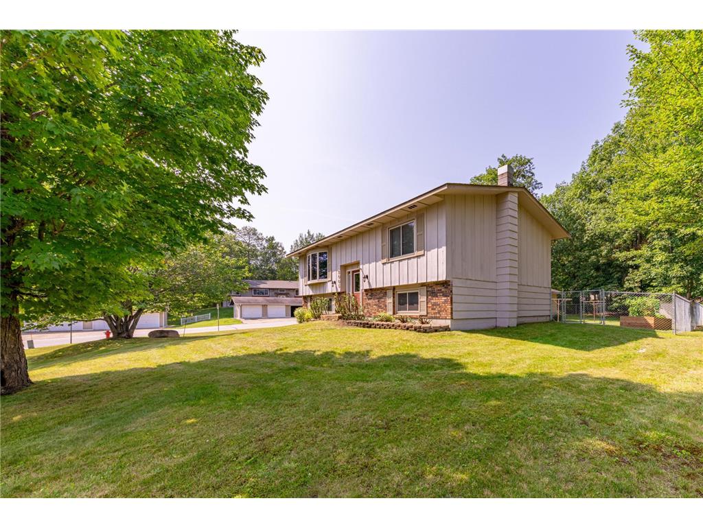 2005 SW 3rd Avenue Grand Rapids MN 55744 6586044 image1