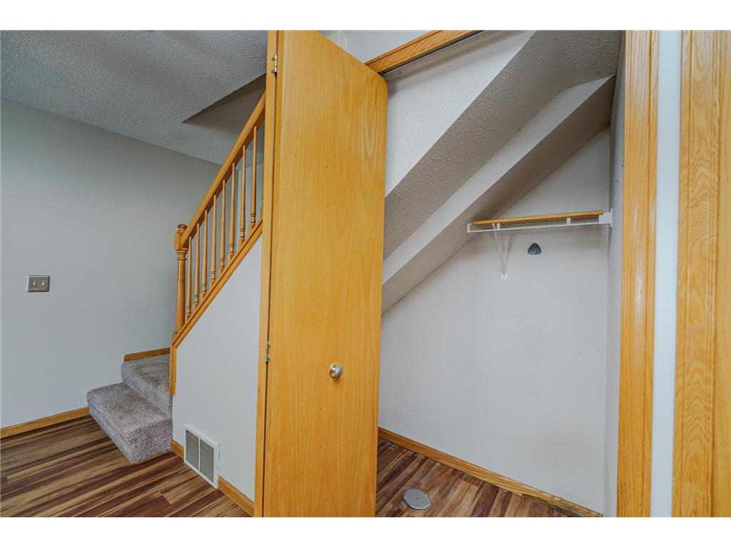 2005 Southcross Drive W #1003 Burnsville MN 55306 7088930 image12