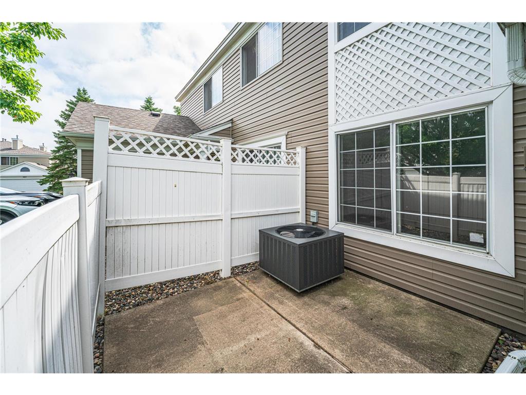 2005 Southcross Drive W #1003 Burnsville MN 55306 7088930 image15