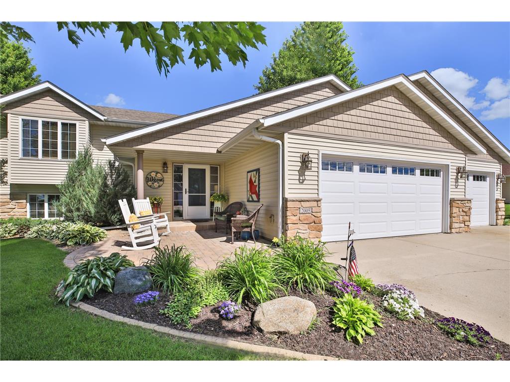 2005 Westwood Drive Faribault MN 55021 6578057 image1