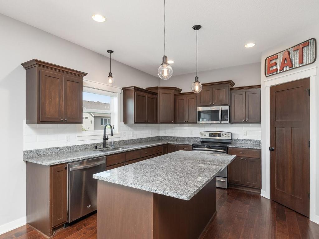 20055 Harness Avenue Lakeville MN 55044 7084431 image13