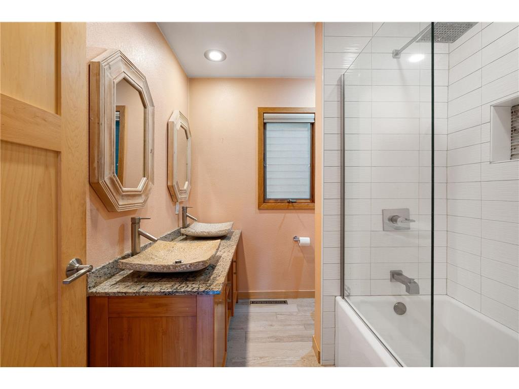 2006 11th Avenue NE Austin MN 55912 - Dobbins Creek 7087514 image37