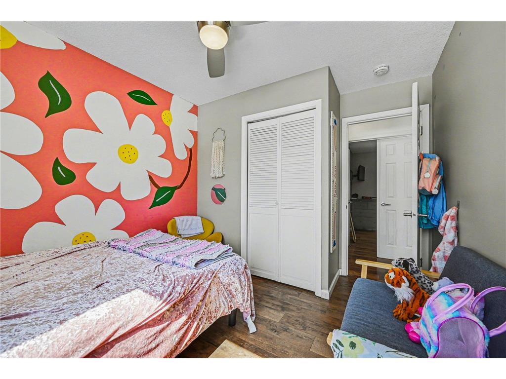 2006 E 115th Street Burnsville MN 55337 7039919 image17