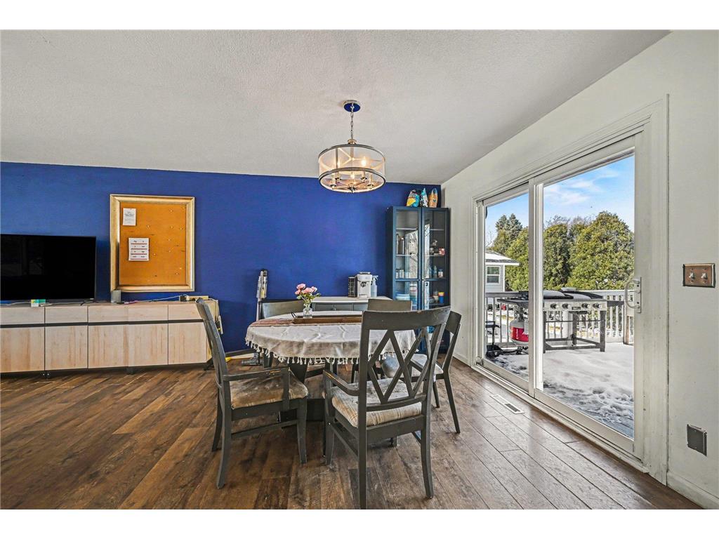 2006 E 115th Street Burnsville MN 55337 7039919 image7