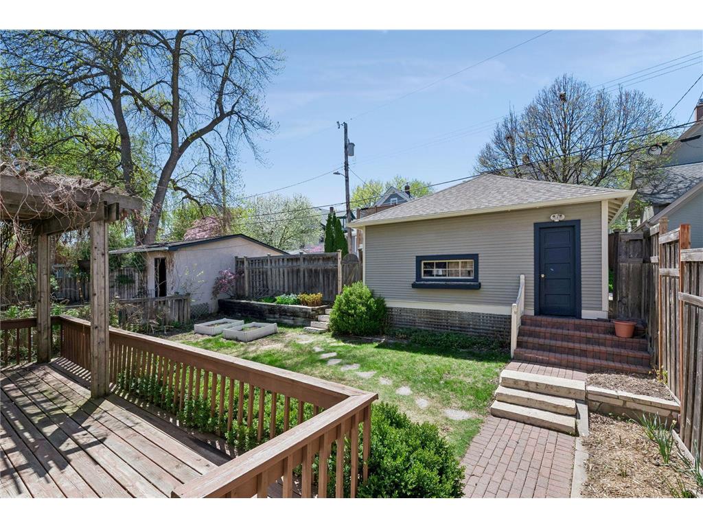 2006 Fremont Avenue S Minneapolis MN 55405 7086794 image42