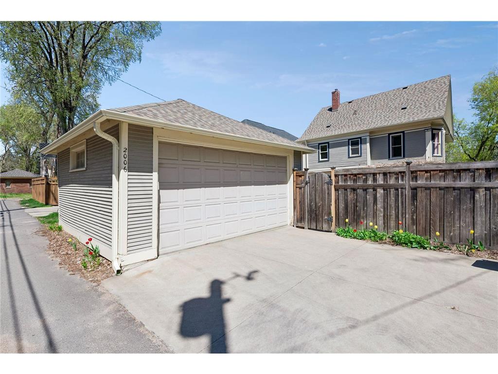 2006 Fremont Avenue S Minneapolis MN 55405 7086794 image49