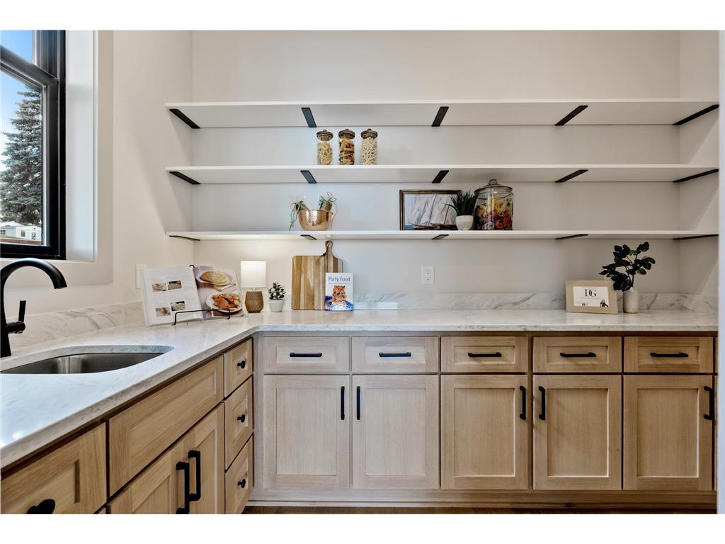 2006 Shorewood Lane Mound MN 55364 - Lake Minnetonka 7018808 image22