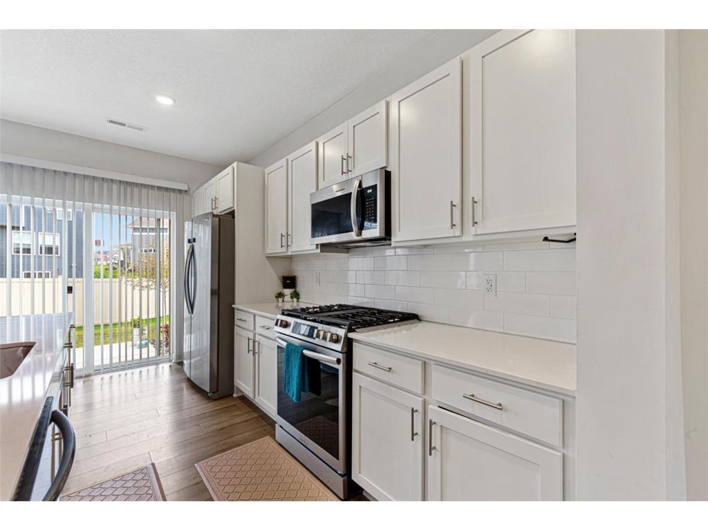 2006 Tyrone Drive Shakopee MN 55379 6803390 image9