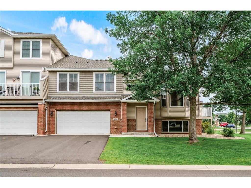 20060 Heritage Drive, Lakeville, MN, 55044 | MLS: 6767084 | Edina Realty