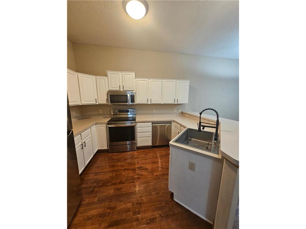 20060 Heritage Drive Lakeville MN 55044 6824696 image4