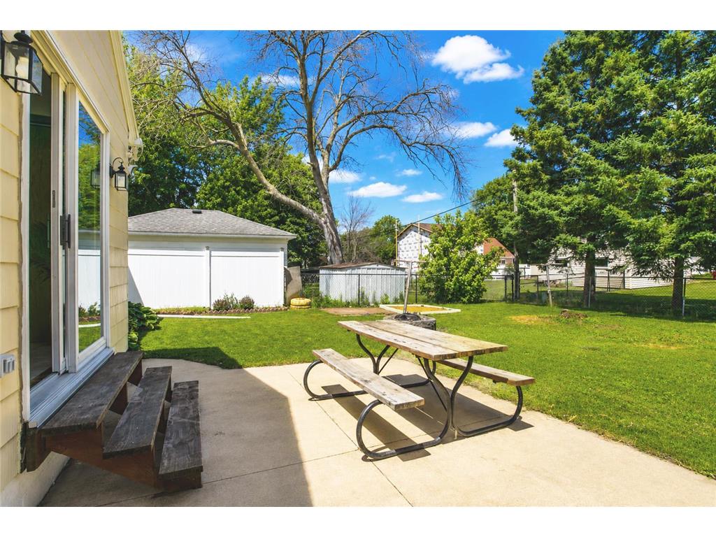 2007 2nd Avenue SE Austin MN 55912 7089583 image39