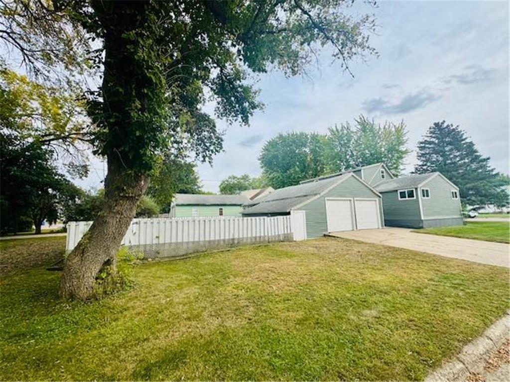 2007 Court Street Slayton MN 56172 6793617 image3