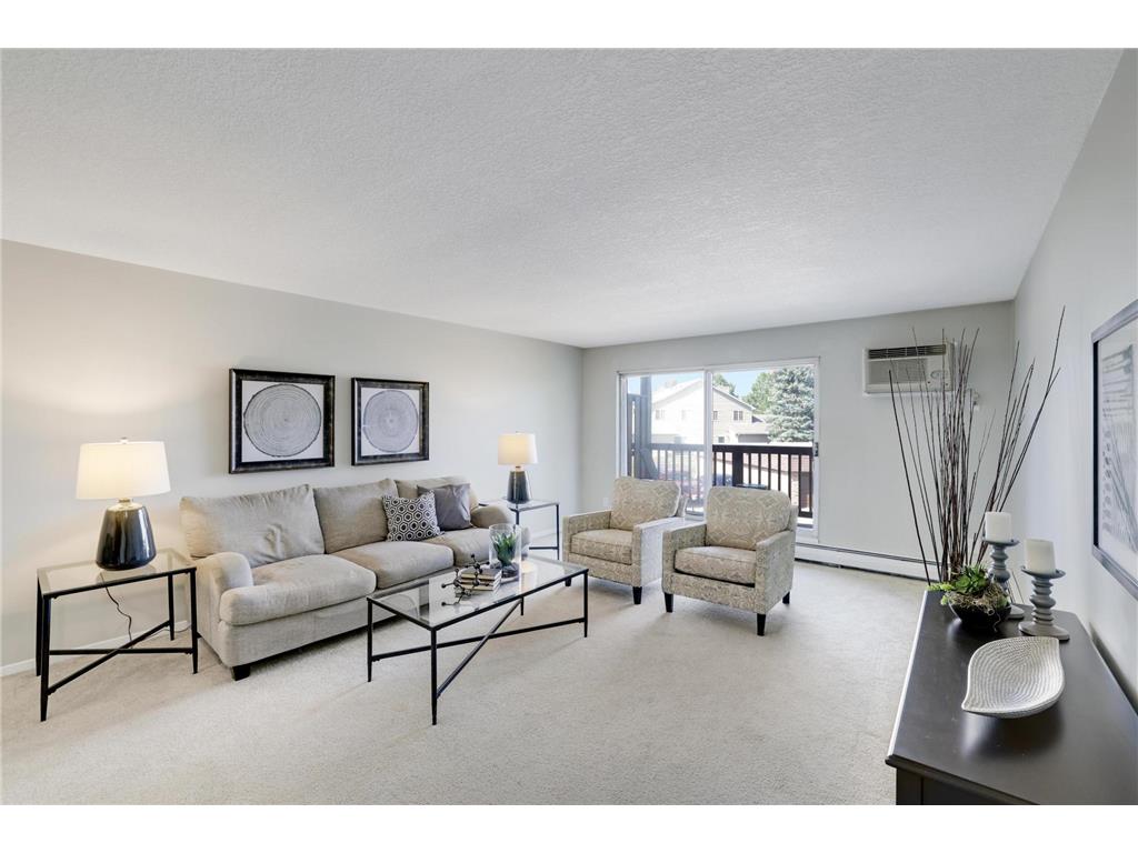 2007 E 122nd Street #B14 Burnsville MN 55337 6589360 image1