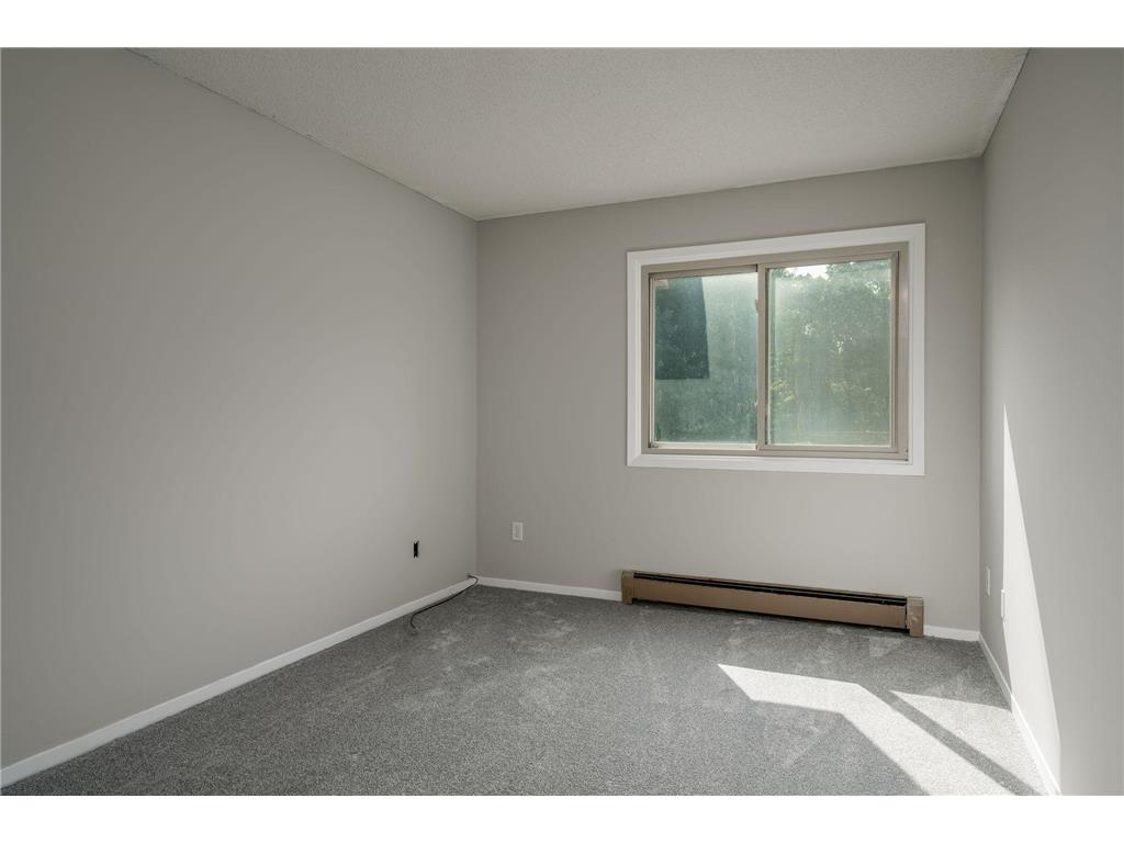 2007 E 122nd Street #B15 Burnsville MN 55337 7040571 image15