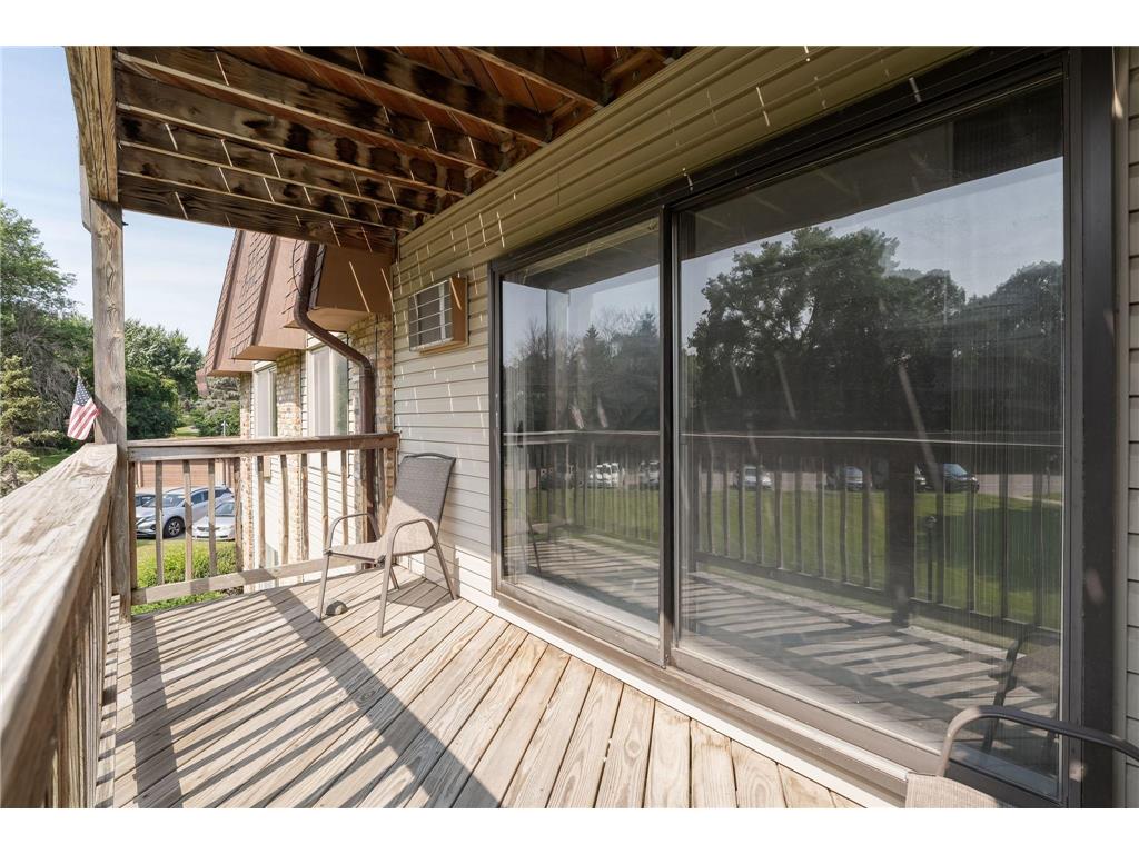 2007 E 122nd Street #B15 Burnsville MN 55337 7040571 image17