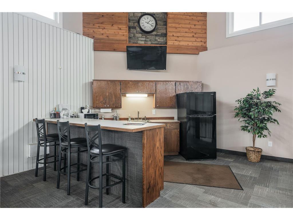 2007 E 122nd Street #B15 Burnsville MN 55337 7040571 image24