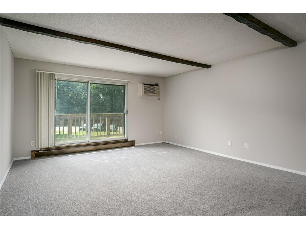 2007 E 122nd Street #B15 Burnsville MN 55337 7040571 image4