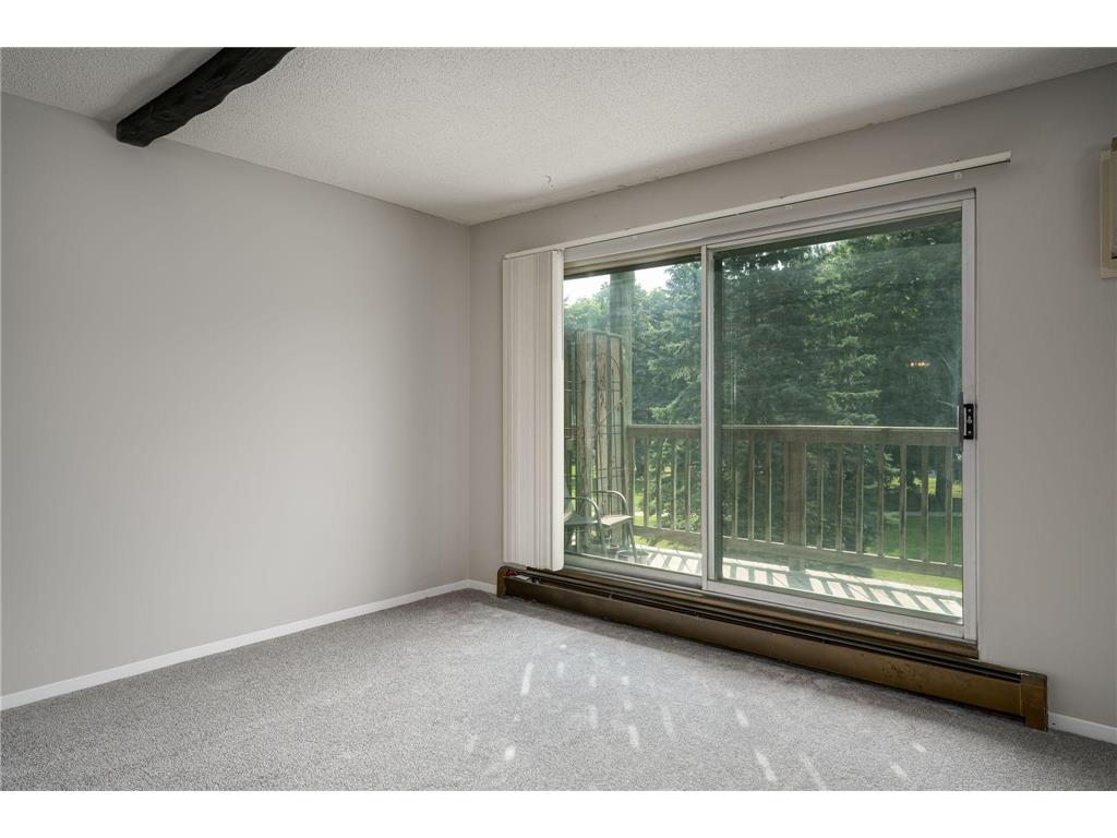 2007 E 122nd Street #B15 Burnsville MN 55337 7040571 image5
