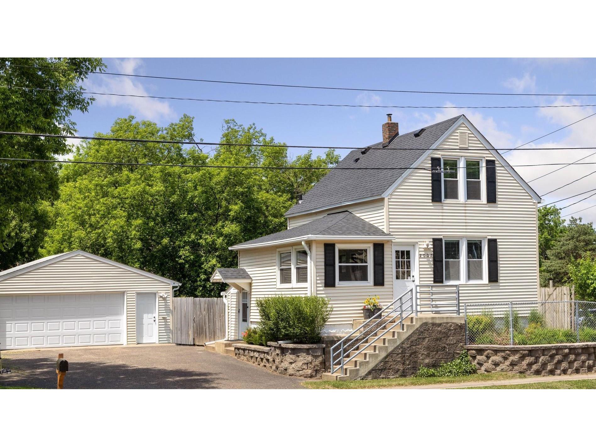 2007 Mcknight Road N, North Saint Paul, MN 55109 MLS 5762043 Edina