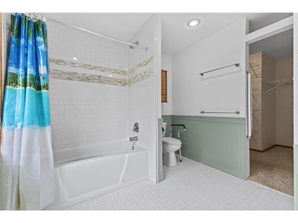 20075 Uplander Street NW Oak Grove MN 55011 7092887 image19