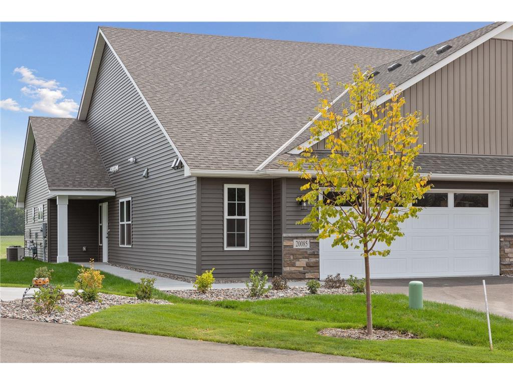 20077 Fitzgerald Circle N Forest Lake MN 55025 6372055 image1